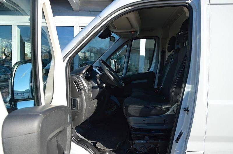 Gebraucht Fiat Ducato 178 PS (130 kW) 2021 Grigio cenere/abarth/campovolo Van