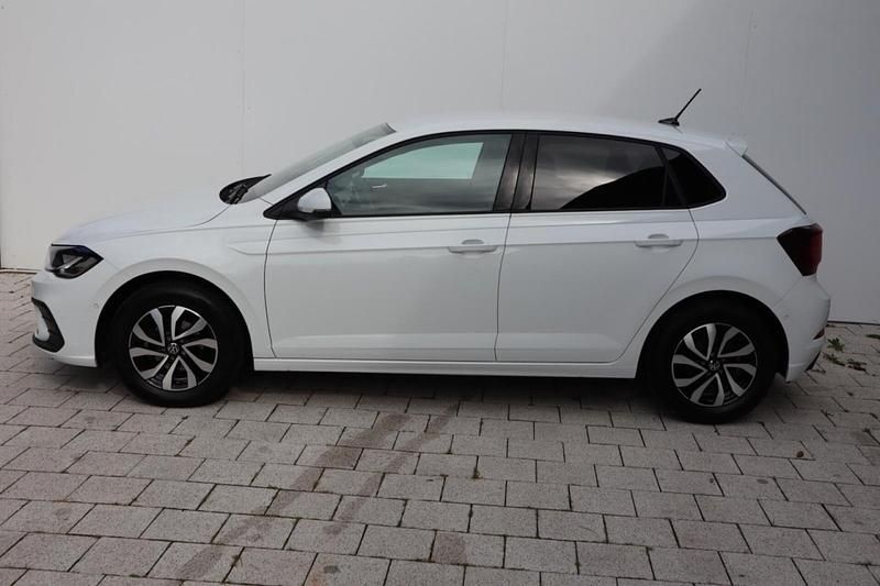 Gebraucht VW Polo Active 95 PS (69 kW) 2023 Weiß Limousine