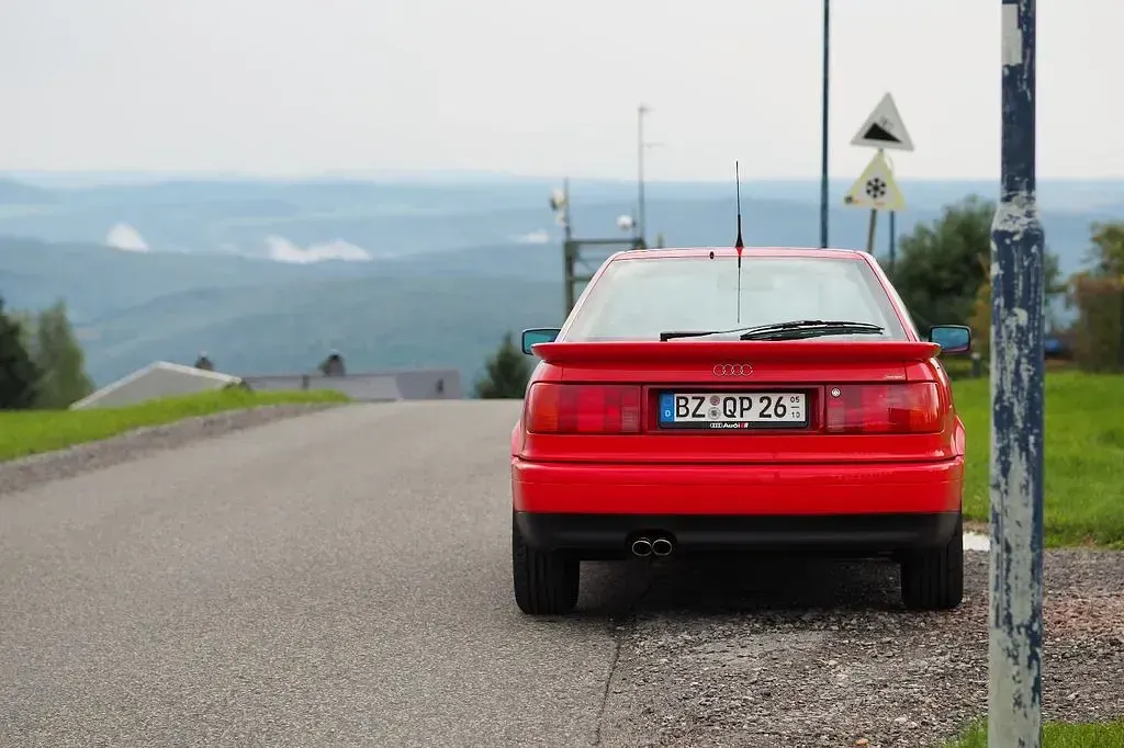 Gebraucht Audi Coupé 150 PS (110 kW) 1994 Rot Coupé