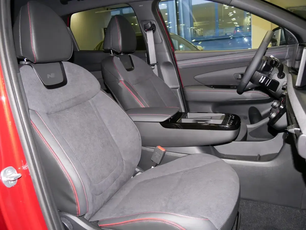 Neu Hyundai Tucson N Line 179 PS (131 kW) 2026 Ultimate red SUV