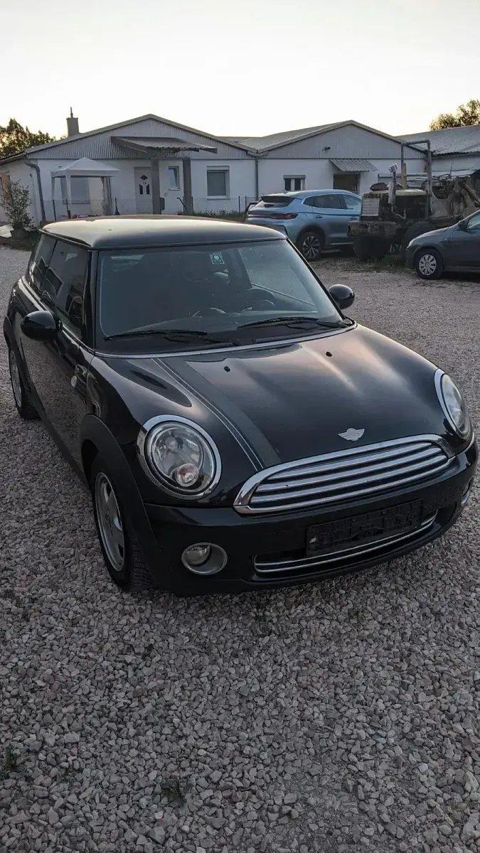Usado Mini ONE Pepper 95 HP (69 kW) 2008 Preto Citadino