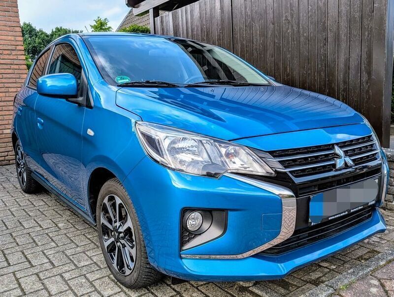 Blau Gebraucht 2023 Mitsubishi Space Star Select+ Limousine | 13.000 € (Superpreis) - Bild 1/4