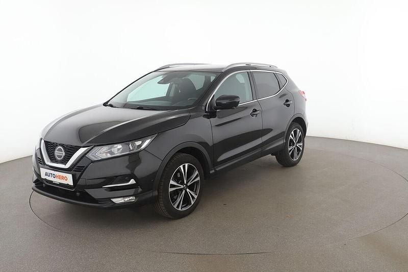 Schwarz Gebraucht 2019 Nissan Qashqai N-Connecta SUV | 14.740 € (Fairer Preis) - Bild 1/3