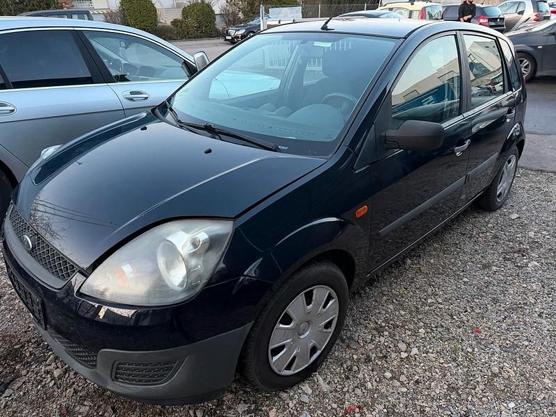 Gebraucht Ford Fiesta 60 PS (44 kW) 2006 Blau Kleinwagen