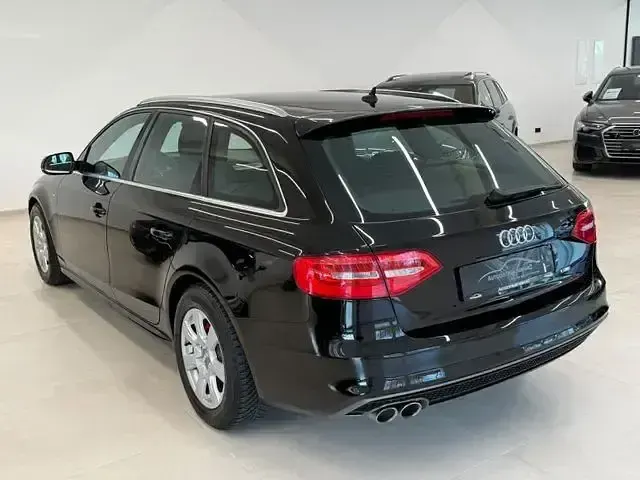 Gebraucht Audi A4 Ambition 150 PS (110 kW) 2015 Schwarz Kombi