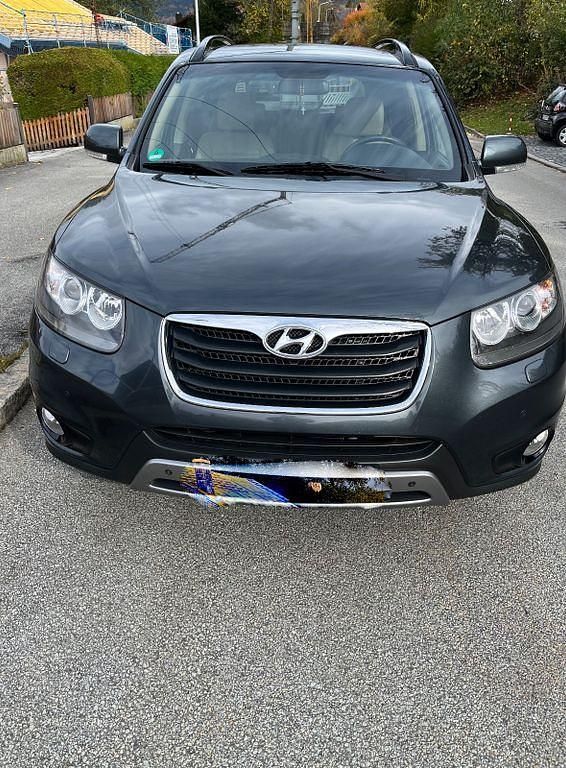 Gebraucht Hyundai Santa Fe Comfort 197 PS (144 kW) 2012 Grau SUV