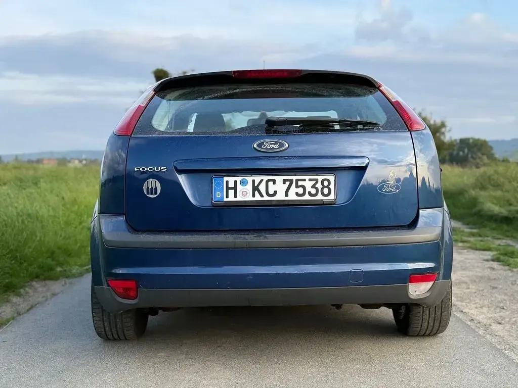 Gebraucht Ford Focus Style 101 PS (74 kW) 2007 Blau Limousine