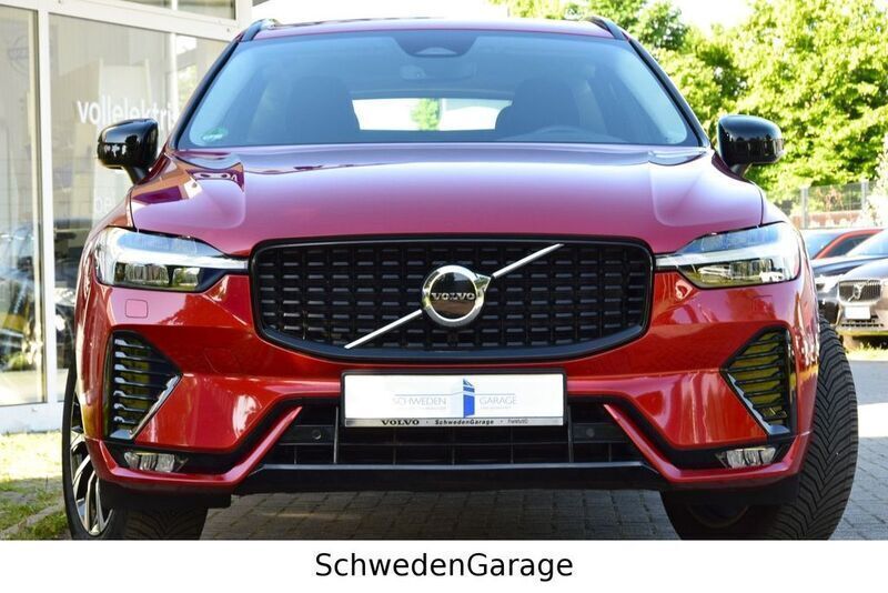 Fusion red / metallic Gebraucht 2023 Volvo XC60 Plus SUV | 39.900 € (Guter Preis) - Bild 1/4