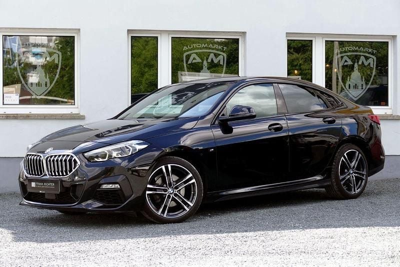 Schwarz Gebraucht 2020 BMW 218 M Sport Coupé | 22.990 € (Fairer Preis) - Bild 1/4