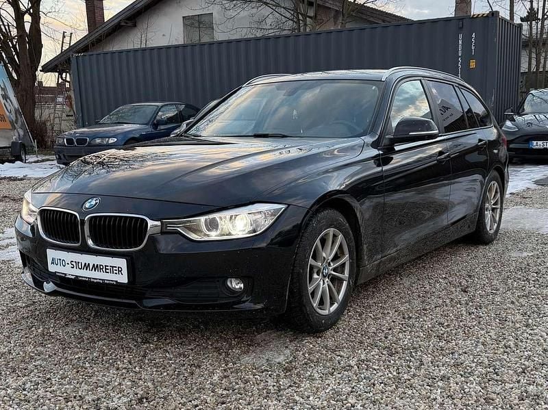 Gebraucht BMW 318 143 PS (105 kW) 2014 Black sapphire metallic Kombi