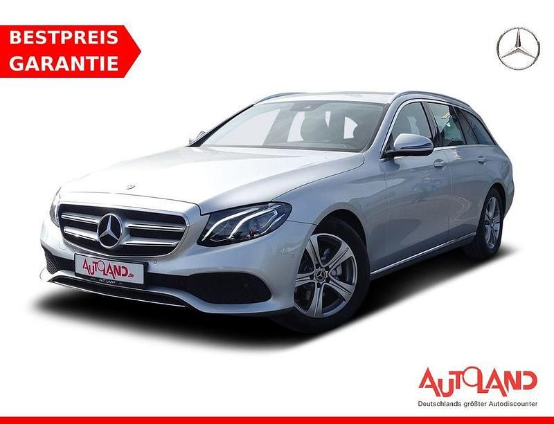 Gebraucht Mercedes E220 Avantgarde 194 PS (142 kW) 2018 Grau Limousine