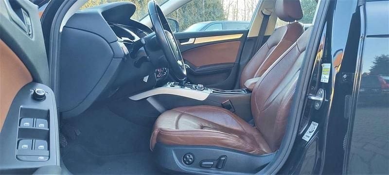 Gebraucht Audi A4 Attraction 136 PS (100 kW) 2011 Phantomschwarz perleffekt Kombi