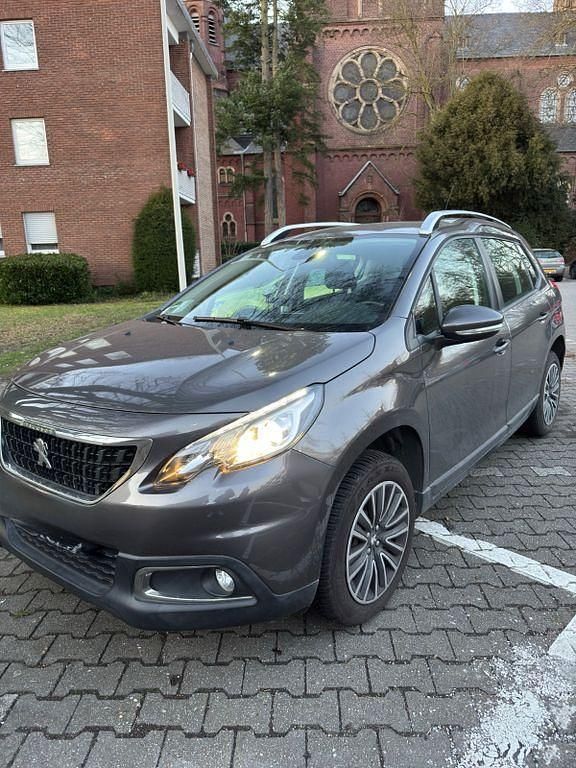 Gebraucht Peugeot 2008 Allure 83 PS (61 kW) 2018 Grau SUV
