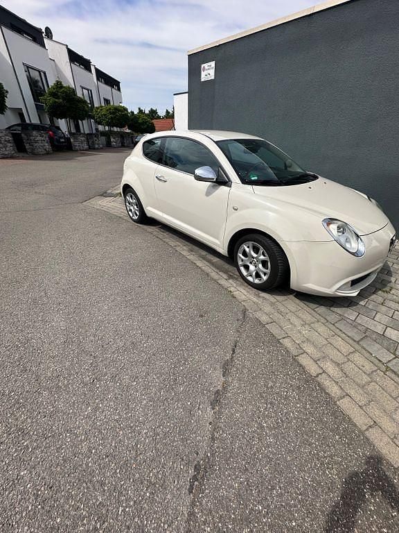 Gebraucht Alfa Romeo MiTo Turismo 135 PS (99 kW) 2012 Weiß Kleinwagen
