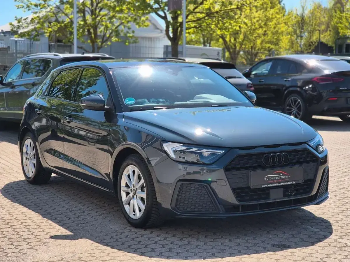 Gebraucht Audi A1 Sportback Comfort 150 PS (110 kW) 2021 Grau Kleinwagen