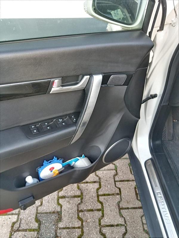 Gebraucht Chevrolet Captiva LTZ 184 PS (135 kW) 2011 Weiß SUV