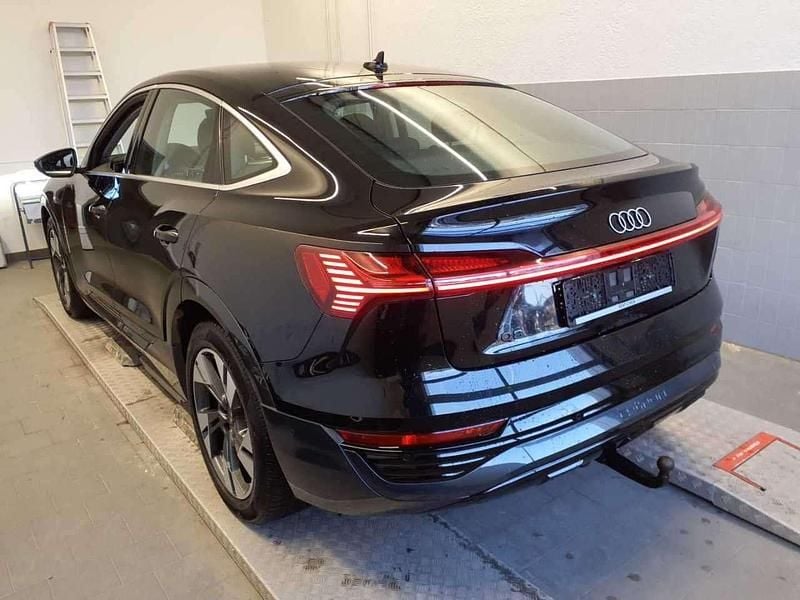 Gebraucht Audi e-tron Sportback Advanced Plus 250 kW (340 PS) 2023 Mythosschwarz metallic SUV