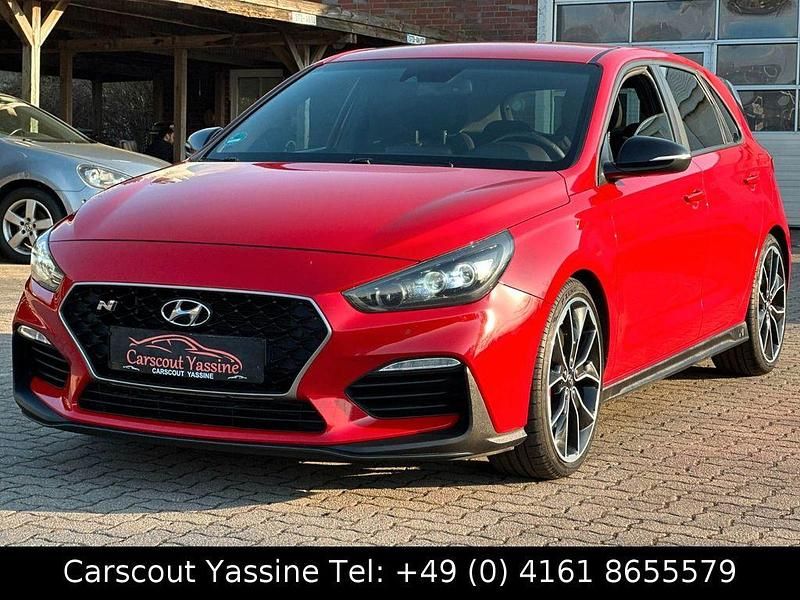 Gebraucht Hyundai i30 N Performance 275 PS (202 kW) 2018 Rot Limousine