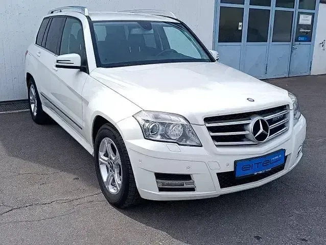Gebraucht Mercedes GLK350 231 PS (169 kW) 2011 Weiß SUV
