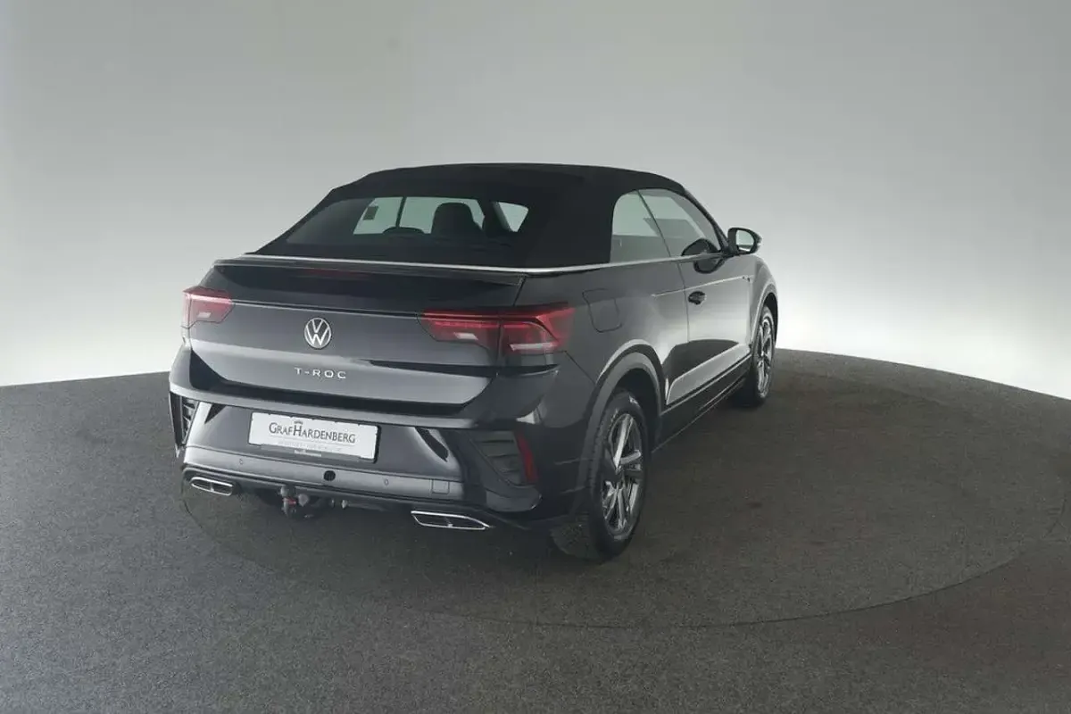 Gebraucht VW T-Roc Cabriolet R-line 150 PS (110 kW) 2025 Schwarz Cabrio