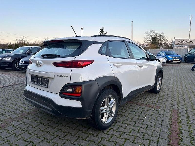 Gebraucht Hyundai Kona Trend 120 PS (88 kW) 2019 Weiß SUV