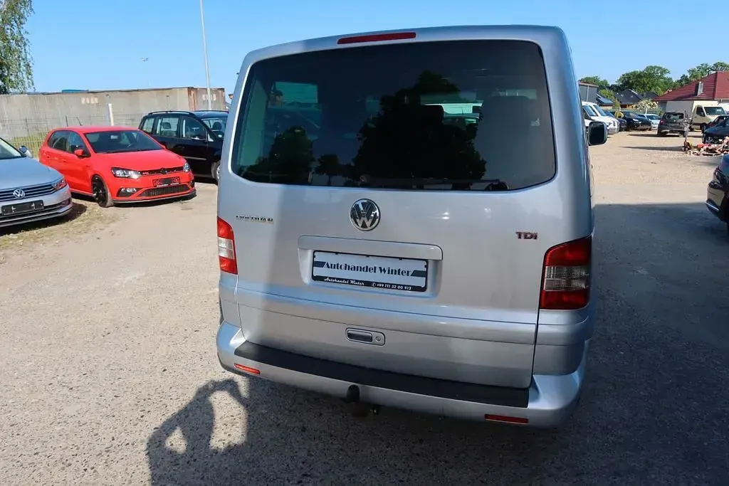 Gebraucht VW Multivan Comfortline 174 PS (127 kW) 2005 Silber Van / Kleinbus