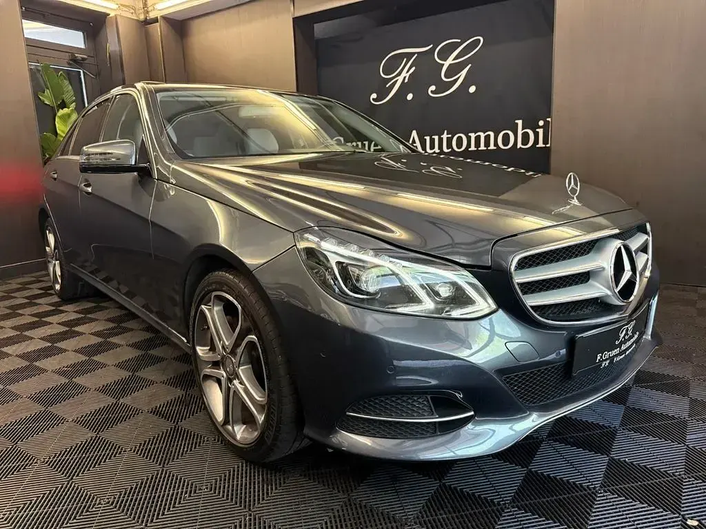 Gebraucht Mercedes E350 Elegance 258 PS (189 kW) 2014 Grau Limousine