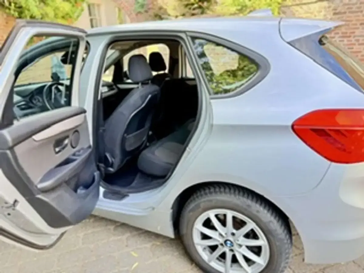 Gebraucht BMW 214 95 PS (69 kW) 2015 Silber Kombi