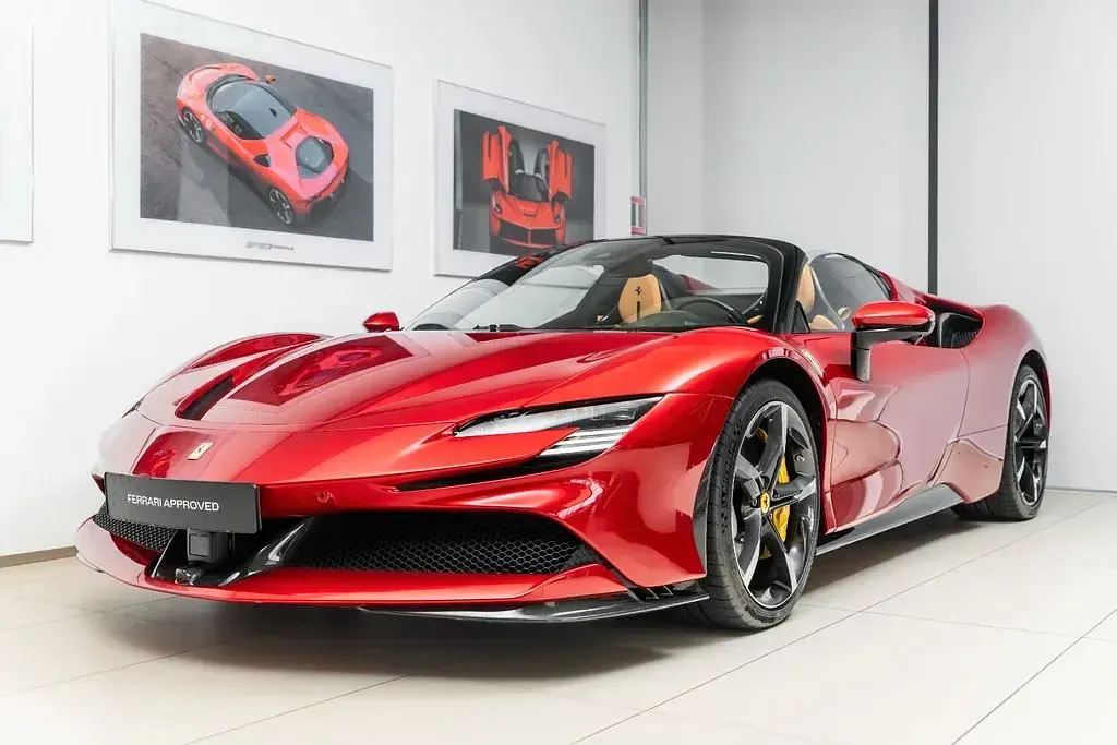 Second-hand Ferrari SF90 2024 Roșu Cabrio