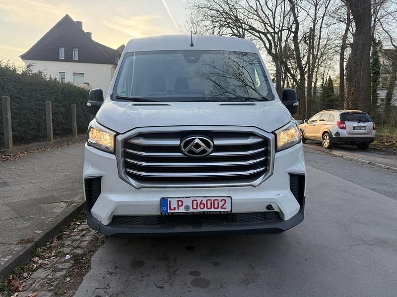 Gebraucht Maxus V90 160 PS (117 kW) 2021 Weiß Van