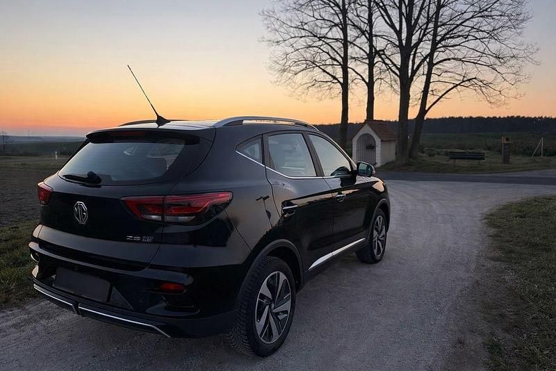 Gebraucht MG ZS Luxury 130 kW (177 PS) 2022 Schwarz SUV