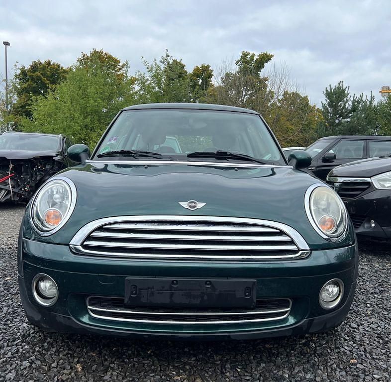 Grün Gebraucht 2007 Mini ONE Kleinwagen | 2.650 € (Guter Preis) - Bild 1/3