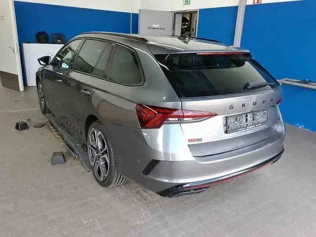 Gebraucht Skoda Octavia RS 245 PS (180 kW) 2023 Graphitegrau metallic Kombi