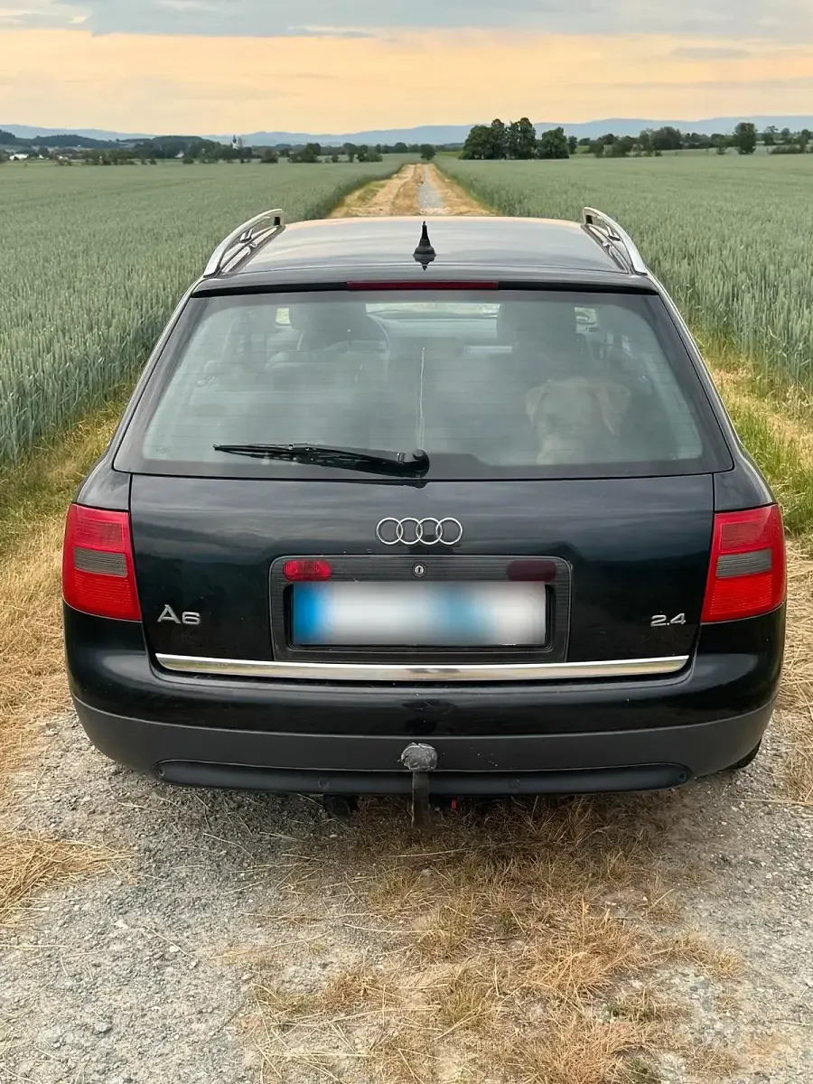 Gebraucht Audi A6 165 PS (121 kW) 2000 Schwarz Kombi