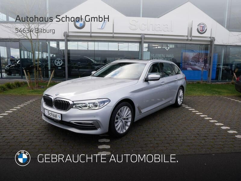Grau Gebraucht 2019 BMW 530 Luxury Line Kombi | 22.890 € (Superpreis) - Bild 1/4