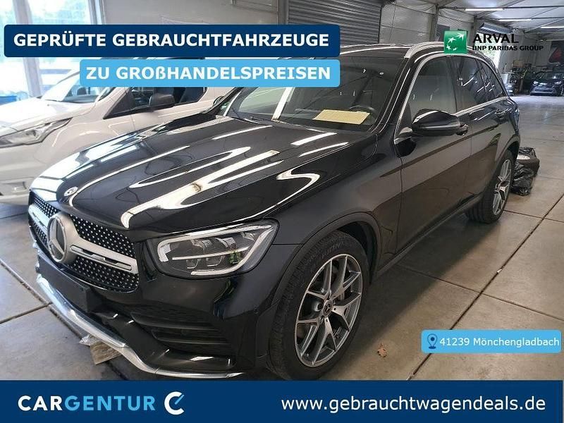 Ung. schwarz unilack Gebraucht 2021 Mercedes GLC220 AMG line SUV | 35.390 € (Fairer Preis) - Bild 1/2