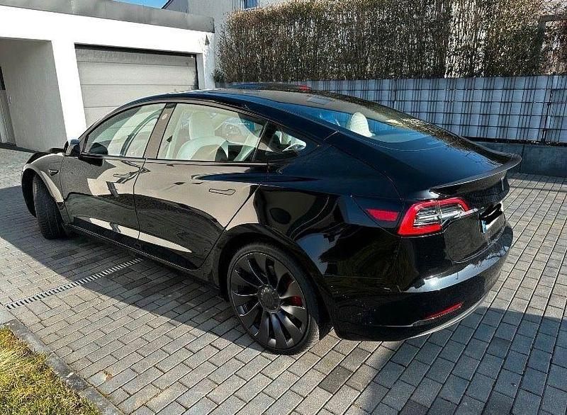 Gebraucht Tesla Model 3 377 kW (513 PS) 2023 Schwarz Limousine