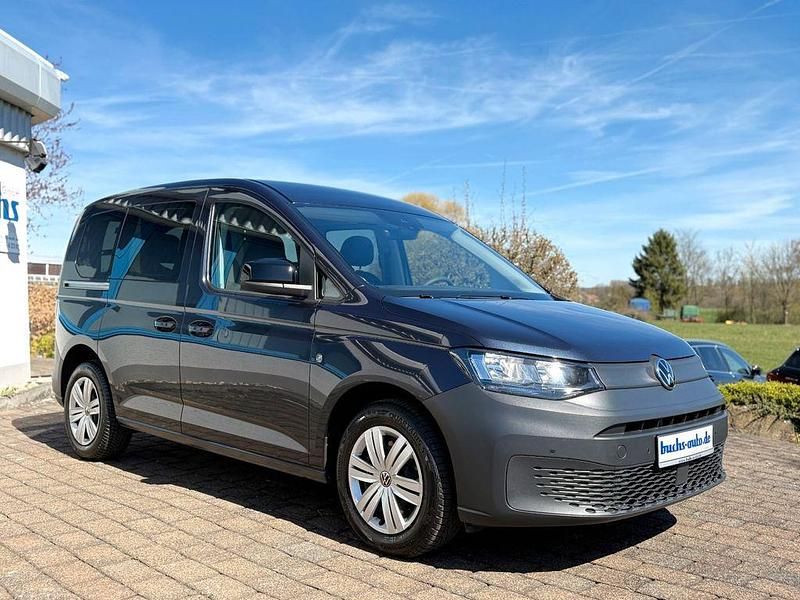 Gebraucht VW Caddy 114 PS (83 kW) 2022 Starlight blue metallic Van / Kleinbus