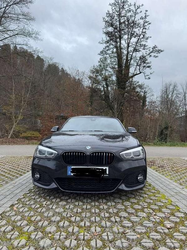 Gebraucht BMW 120 M Sport 184 PS (135 kW) 2019 Schwarz Kleinwagen