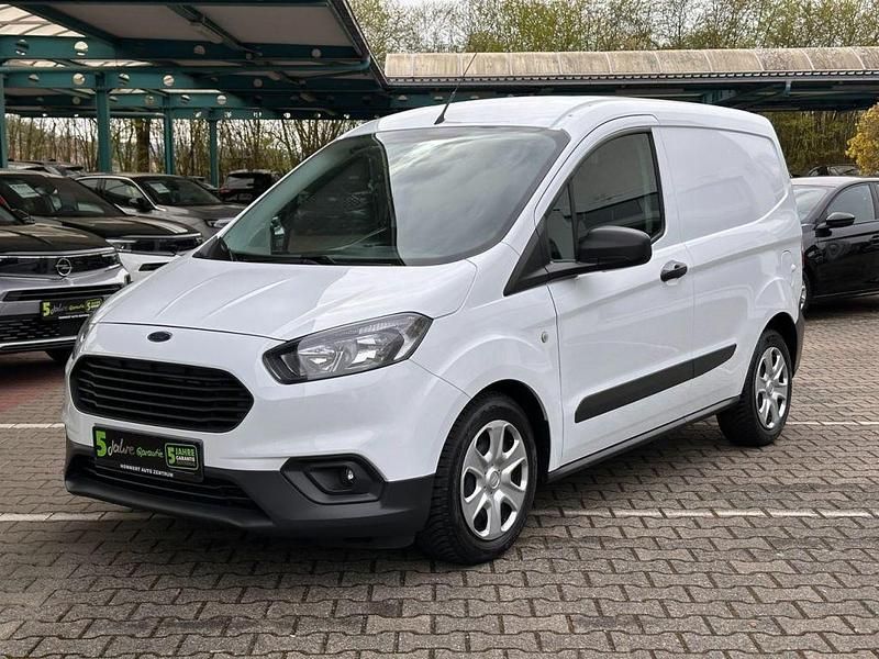 Gebraucht Ford Transit Trend 101 PS (74 kW) 2023 Frostweiß Van