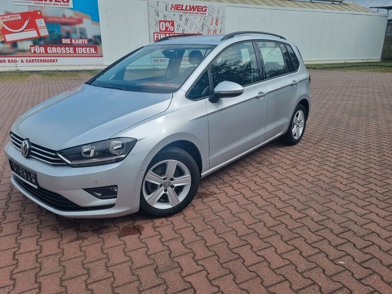 Silber Gebraucht 2014 VW Golf Sportsvan Comfortline Van / Kleinbus | 11.000 € (Fairer Preis) - Bild 1/4