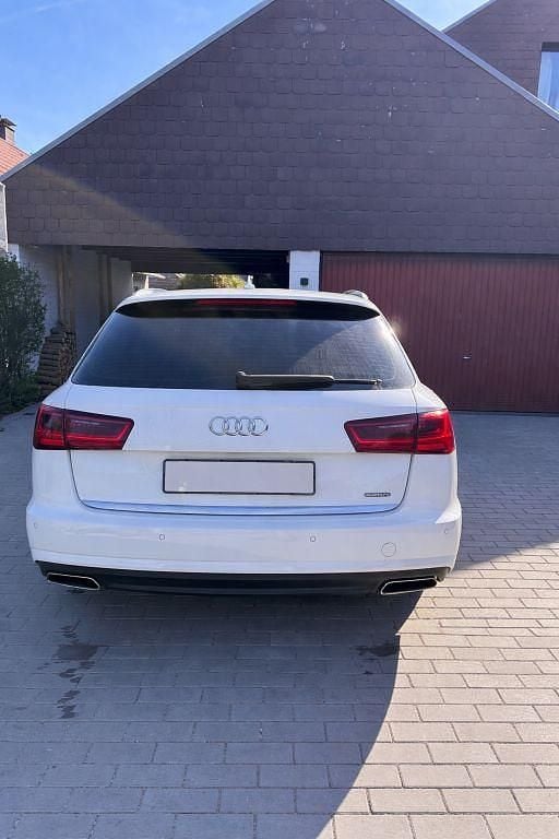 Gebraucht Audi A6 218 PS (160 kW) 2015 Weiß Kombi