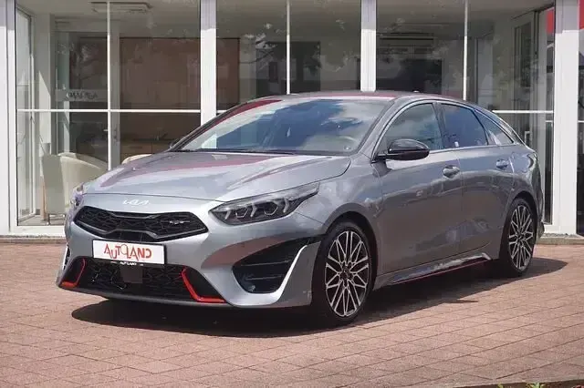Gebraucht Kia ProCeed GT 204 PS (150 kW) 2023 Grau metallic Kombi
