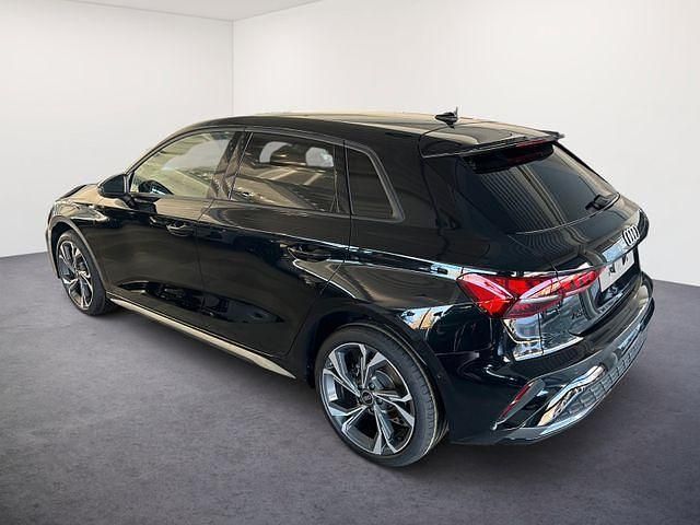 Neu Audi A3 S-Line 150 PS (110 kW) 2025 Mythosschwarz metallic mythosschwarz metallic Limousine