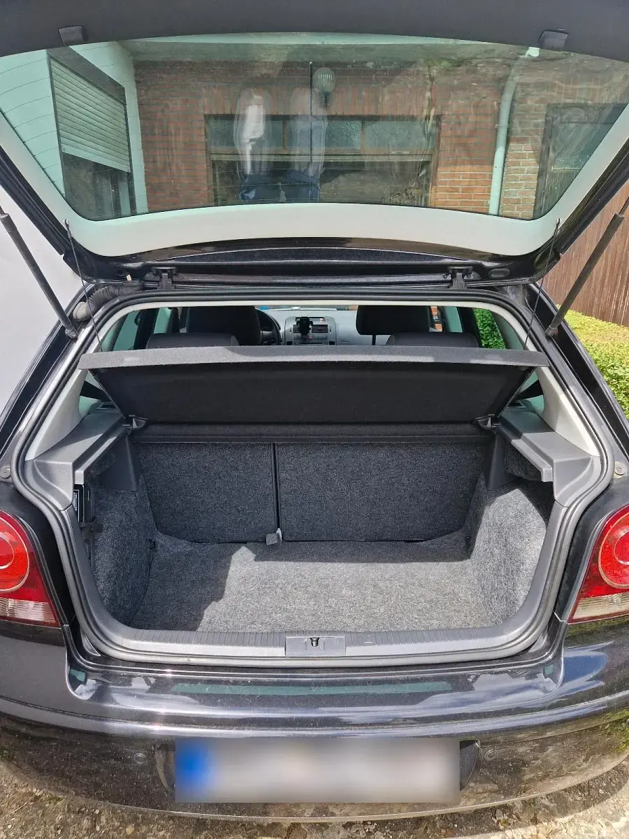Gebraucht VW Polo 60 PS (44 kW) 2009 Schwarz Kleinwagen