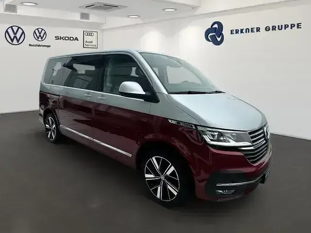 Gebraucht VW Multivan Comfortline 199 PS (146 kW) 2020 Rot Van / Kleinbus