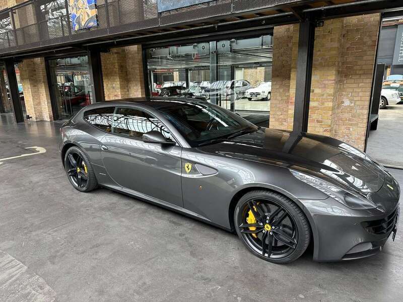Grigio silverstone Gebraucht 2015 Ferrari FF Coupé | 149.900 € (Superpreis) - Bild 1/4