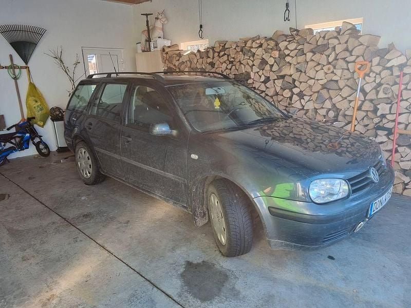 Grau Gebraucht 2002 VW Golf IV Pacific Kombi | 1.250 € (Guter Preis) - Bild 1/4