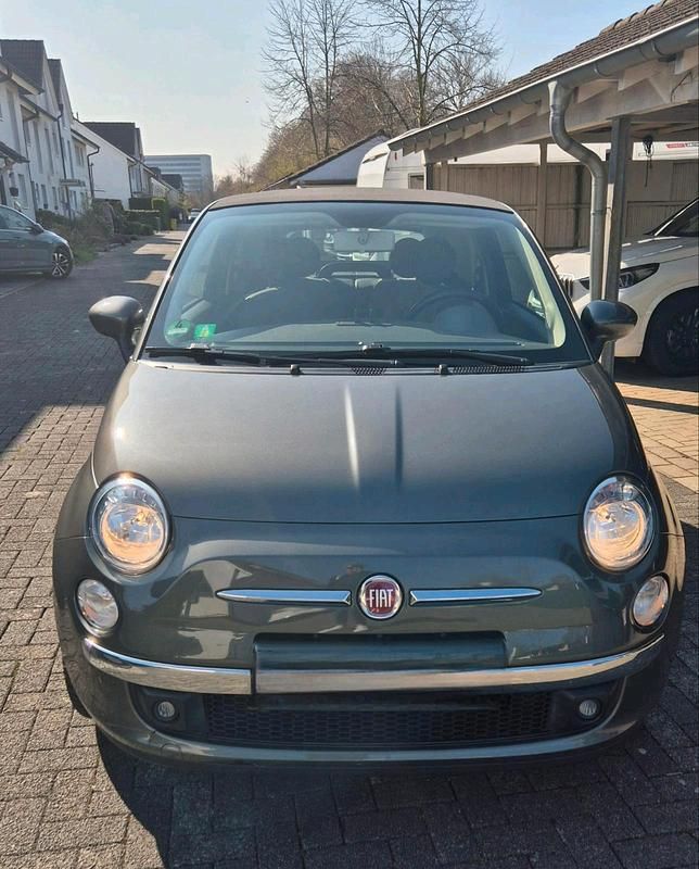 Grau Gebraucht 2012 Fiat 500 Cabrio | 7.900 € - Bild 1/4