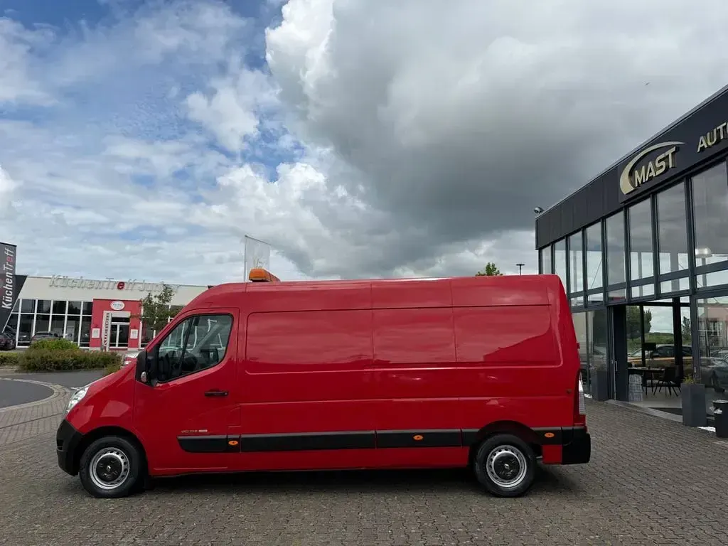 Gebraucht Renault Master 145 PS (106 kW) 2017 Hellrot Van